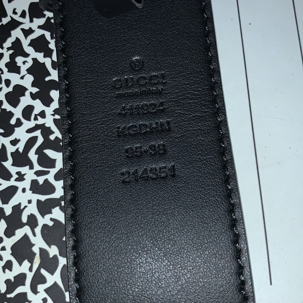Gucci supreme belt